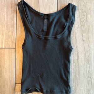 SKIMS Cotton Rib Tank // Black - S